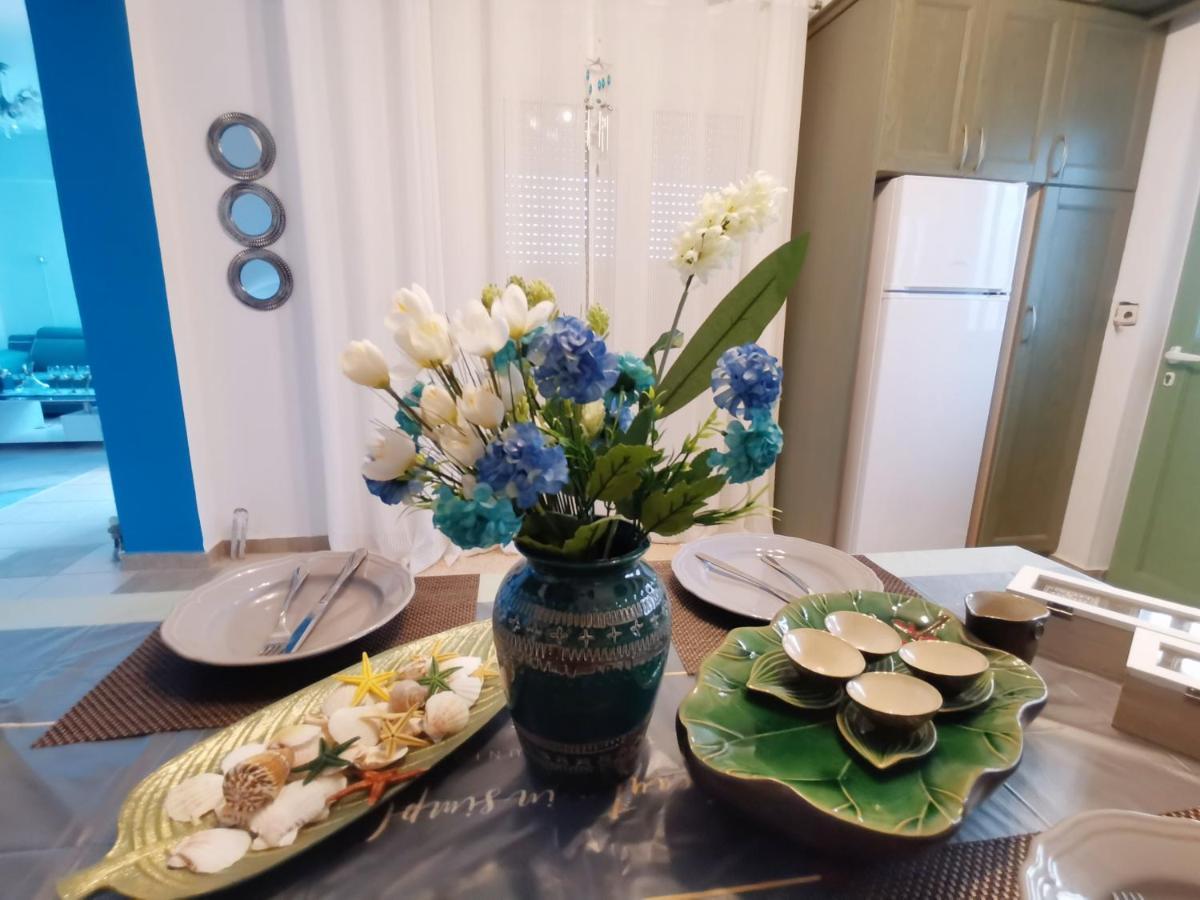 Sicci Villa Near The Airport & Sea Athena Bagian luar foto